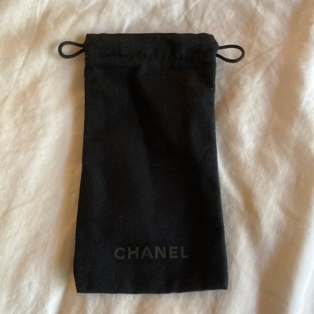 Chanel glasses bag